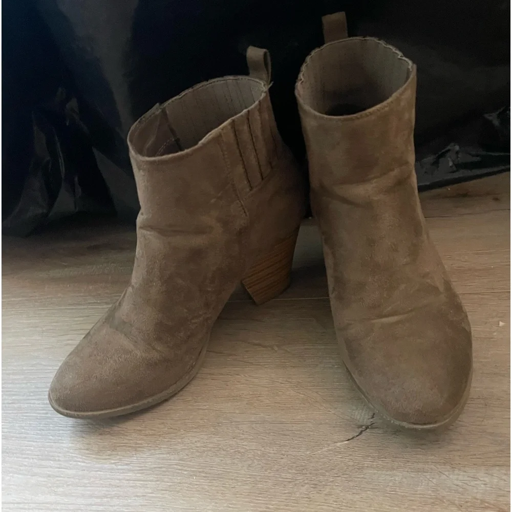 Booties - Picture 2 of 4